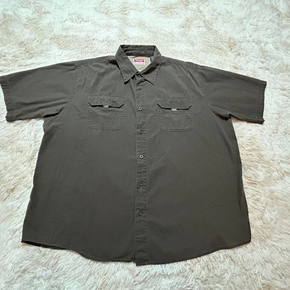 Wrangler Men's Green and Brown Shirt